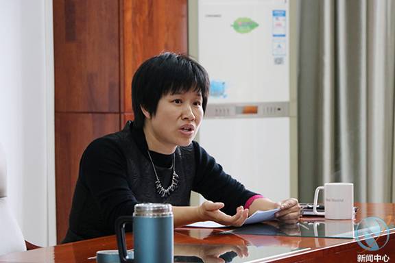参会老师发言.jpg